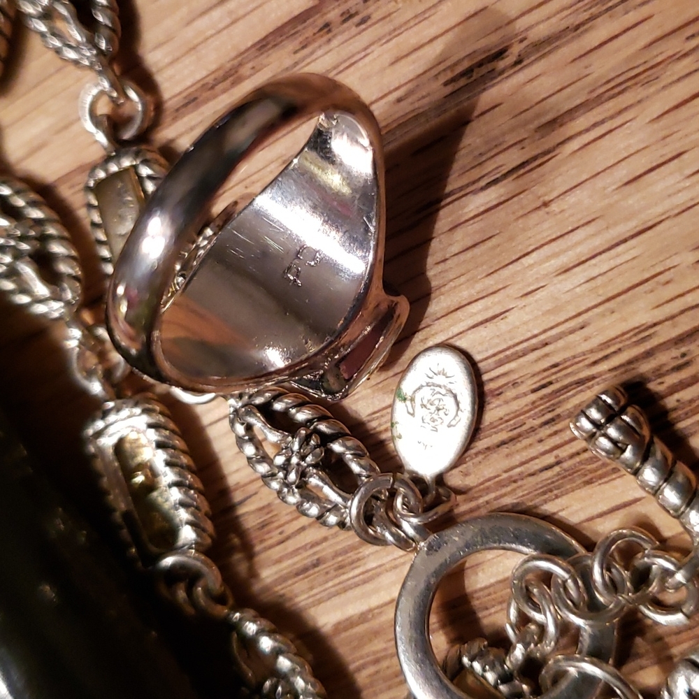 Premiere designs ring and toggle bracelet set - Picture 10 of 10